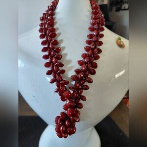 Elegant Vintage Red Seeded Beaded Choker Style Necklace